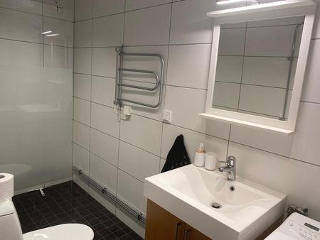 Ringvägen, Täby - Photo 4