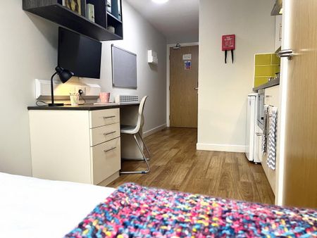 1 bedroom apartment to rent - Photo 4