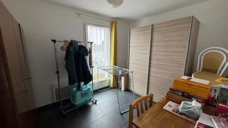 Location Appartement 3 pièces 62m² - Photo 3