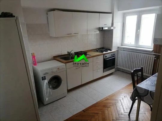 Apartament de inchiriat 4 camere Sibiu Mihai Viteazul - Photo 1