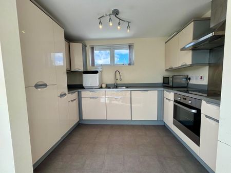 3 bedroom duplex to rent - Photo 5