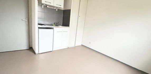 Location Appartement 1 pièce 15m² TOURS 37200 - Photo 2