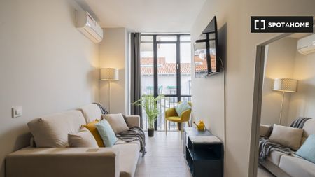 madrid, Community of Madrid 28045 - Photo 3