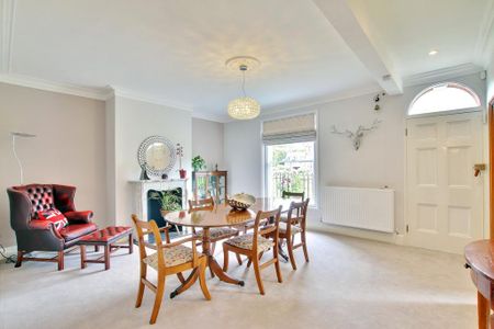 7 bedroom detached house to rent - Photo 5