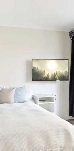 Modern Studio in the Heart of Manly - Photo 1