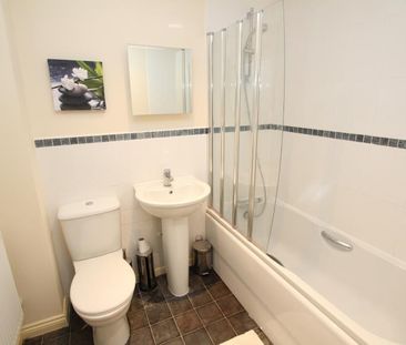 5 bedroom terraced house to rent - Photo 3