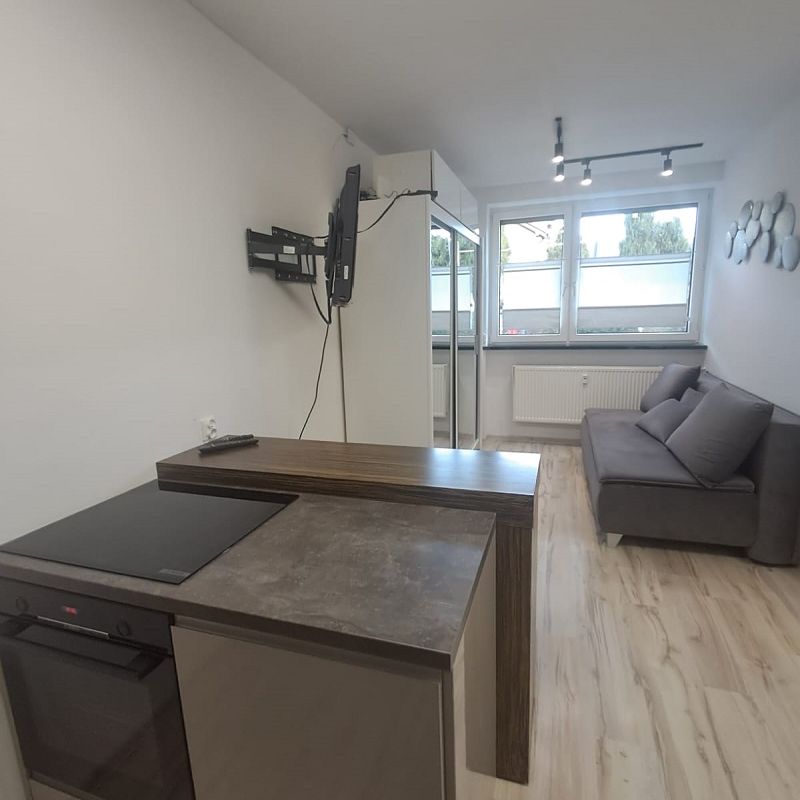 Mieszkanie o powierzchni 32.60m2, parter, umeblowane, Os. Dobrzec - Zdjęcie 1