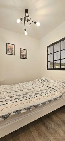 Mieszkanie dwupokojowe w odnowionej kamienicy - Photo 5