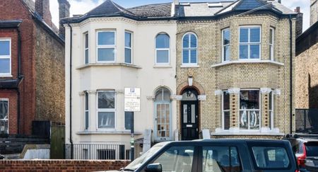 1 bedroom ground floor flat to rent - Photo 4
