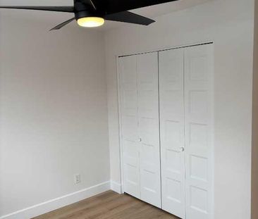 4 1/2 Ste-Thérèse (près gare de train) - Photo 1