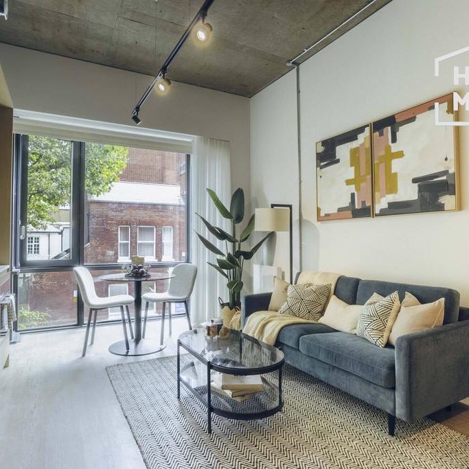 Studio to rent - Photo 1