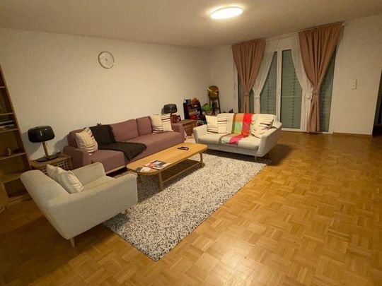 Appartement de 4.5 pièces au 2ème étage avec deux balcons à Vevey - Foto 1
