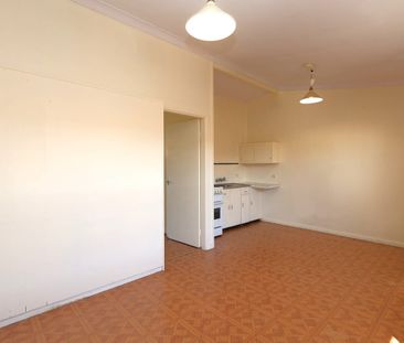 Compact Convenience - Photo 4