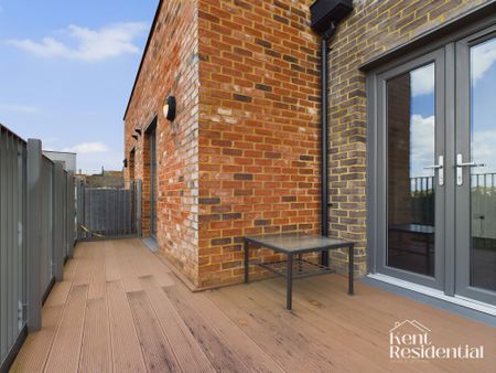 2 bed apartment to rent in Rosalind Drive, Maidstone, ME14 - Photo 3