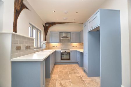 2 bedroom barn conversion to rent - Photo 4