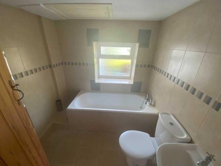 2 bedroom cottage to rent - Photo 5