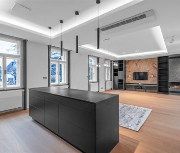 Pronájem domu 237 m² s pozemkem 500 m² - Photo 2