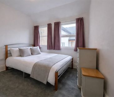 Room 4, Flat 1, 43 Mill Road, Cambridge - Photo 6