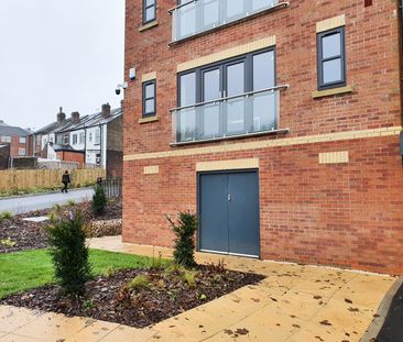 2 Bed Flat, Archer Road, S8 - Photo 4