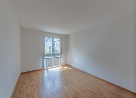 Votre nouvelle maison sur deux étages avec un beau jardin - Photo 4