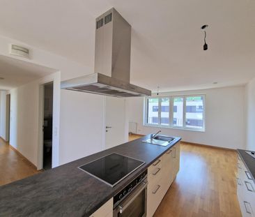 Moderne 3 Zimmer Wohnung ++ große Loggia ++ Gym ++ 7.OG - Foto 2