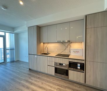 For Lease - 8 Interchange Way Unit# 5508, Vaughan, Ontario - Photo 5