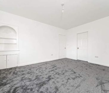 2 bedroom property to rent in Bridge Of Weir - Photo 4