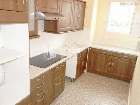 APPART. T3 A LOUER - BLOIS - RÉSIDENTIEL, 2 CHBS, GARAGE + PARKING ET CAVE PRIVES - Photo 5