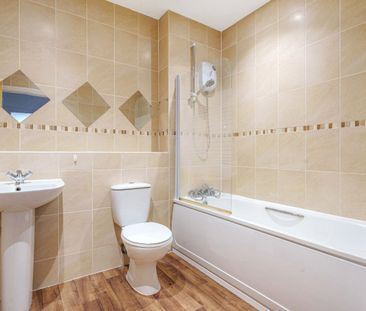 2 bedroom maisonette to rent - Photo 6