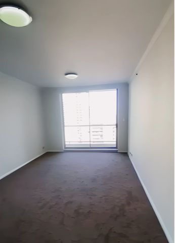 1 bed 1 bath - Photo 3