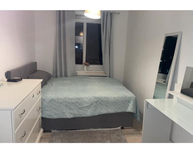 Zimmer zu vermieten WG - Photo 1