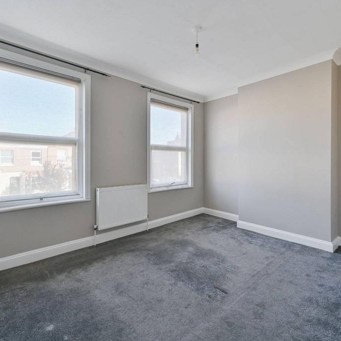 2 bedroom maisonette to rent - Photo 1