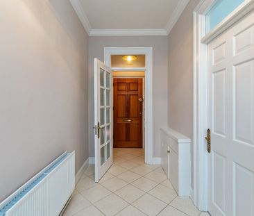 26 Thornhill Malone, Belfast BT9 6SP - Photo 3