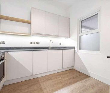 East Dulwich Road, East Dulwich, London, SE22 - Photo 1