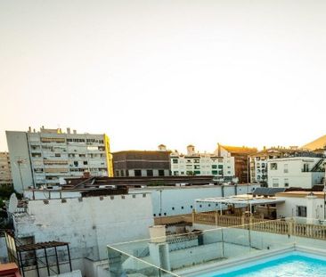 Luxury Townhouse for rent in Marbella, Andalusia - Photo 6