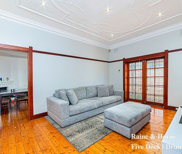 Charming Family Home in a Prime Location - Photo 1