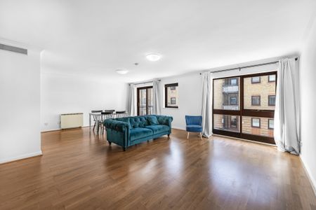 Goodhart Place, London, E14 - Photo 4