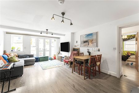 Poplar High Street, London, E14 0AE - Photo 3