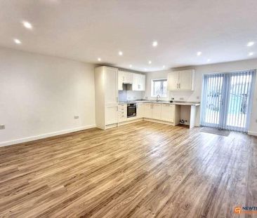 Bourne Road, Corby Glen, Grantham, NG33 - Photo 2