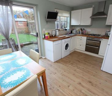 2 bedroom house to rent - Photo 3