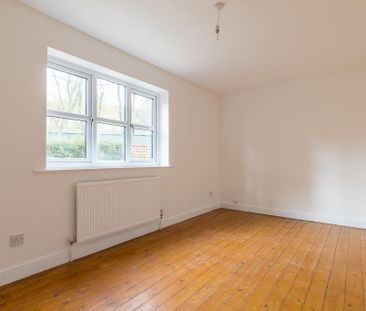 To Let 2 Bed House - Semi-Detached - Photo 5