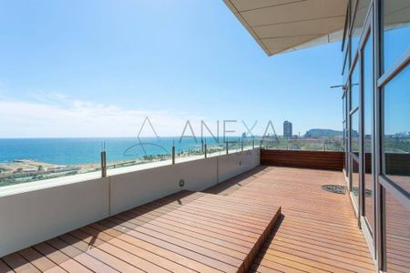 2 room luxury penthouse for rent in Barcelona, Spain - Photo 3