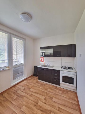 Pronájem bytu 3+1 65 m2 - Фото 3