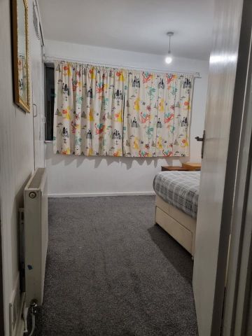 Room in a Shared House, Fernhill Way, L20 - Photo 2