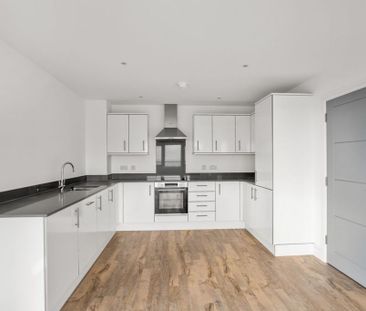 2 bedroom flat to rent - Photo 6