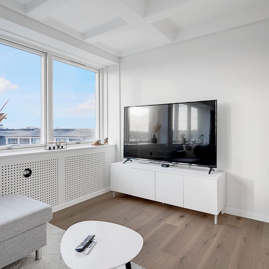 <b>TOTAL NYRENOVERET LEJLIGHED I HJERTET AF AALBORG </b><br> - Photo 1