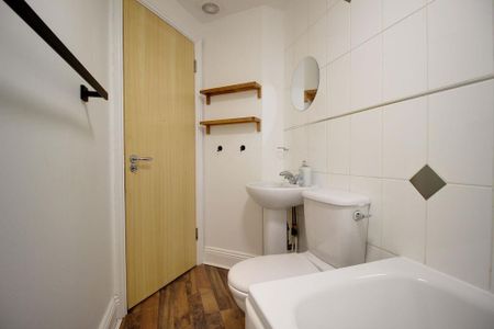 1 bedroom apartment to rent - Photo 4