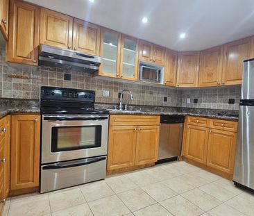 For Lease - 10 Martha Eaton Way Unit# 1404, Toronto, Ontario - Photo 4