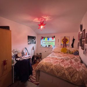 2 Bed Flat, Wetherell Place, BS8 - Photo 2