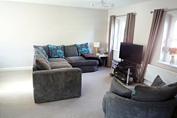 2 bedroom apartment to rent - Photo 1